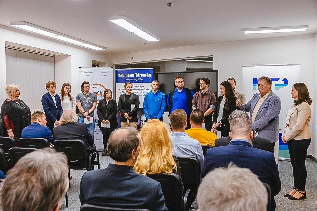 Hír bélyegképe: Kiemelkedő GDE sikerek a XXXI. Multimédia az Oktatásban Nemzetközi Konferencián