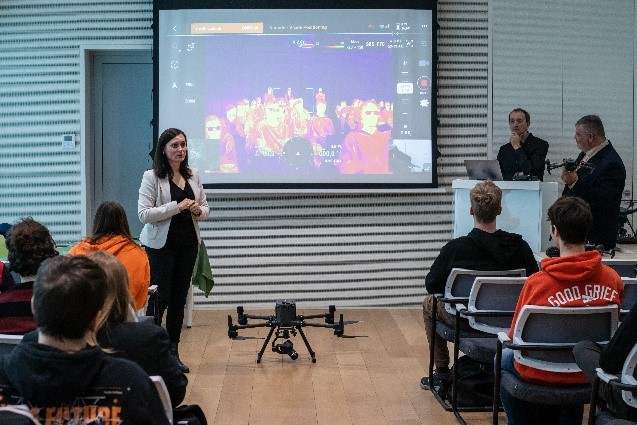 Hír bélyegképe: Pályaválasztási napon a ZalaZONE-on