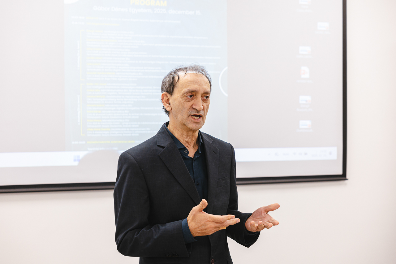 Hír bélyegképe: A legmagasabb oktatói rang: egyetemi tanárrá nevezték ki Dr. Berke Józsefet